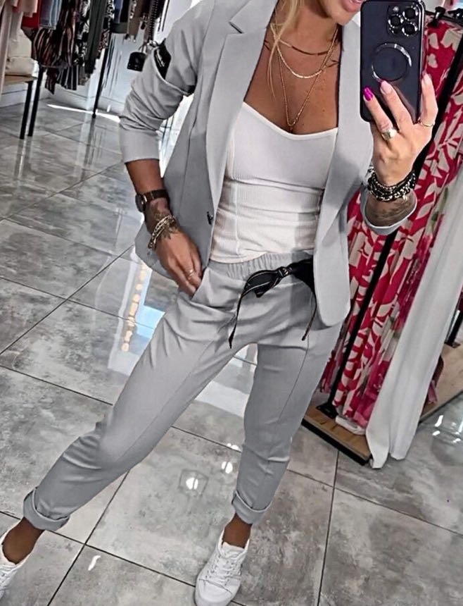 Simone | Elegant cotton jacket and trousers