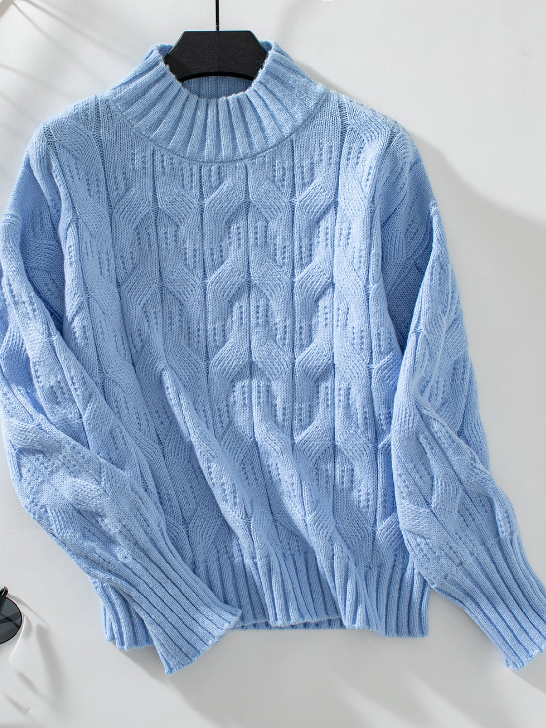 Teodora | Long-sleeved sweater with cable knit and stand-up collar