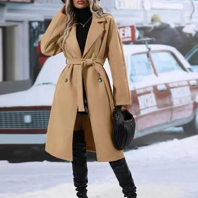 Paula | Modern and comfortable winter garment