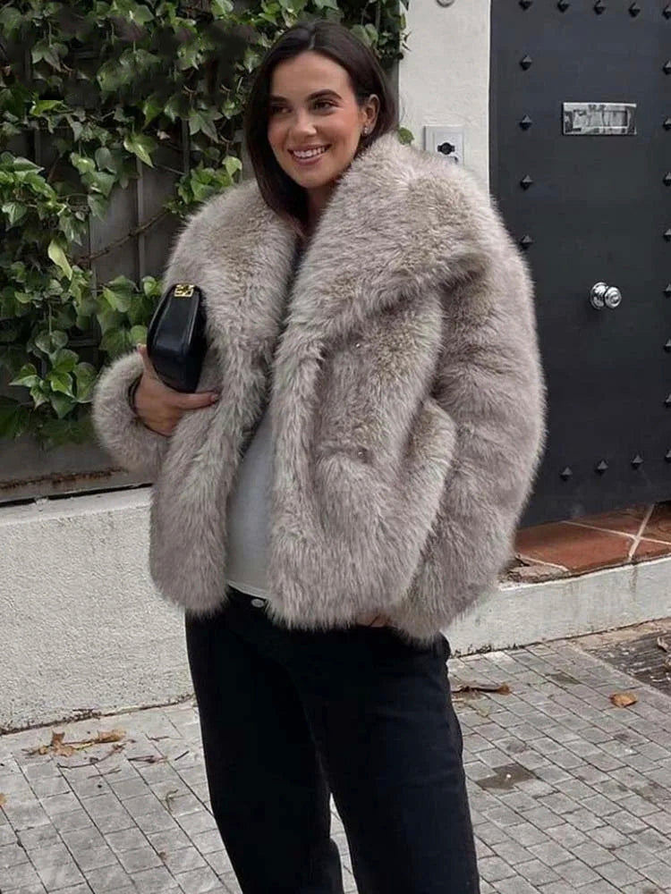 Manuela® | Modern, casual winter coat for women