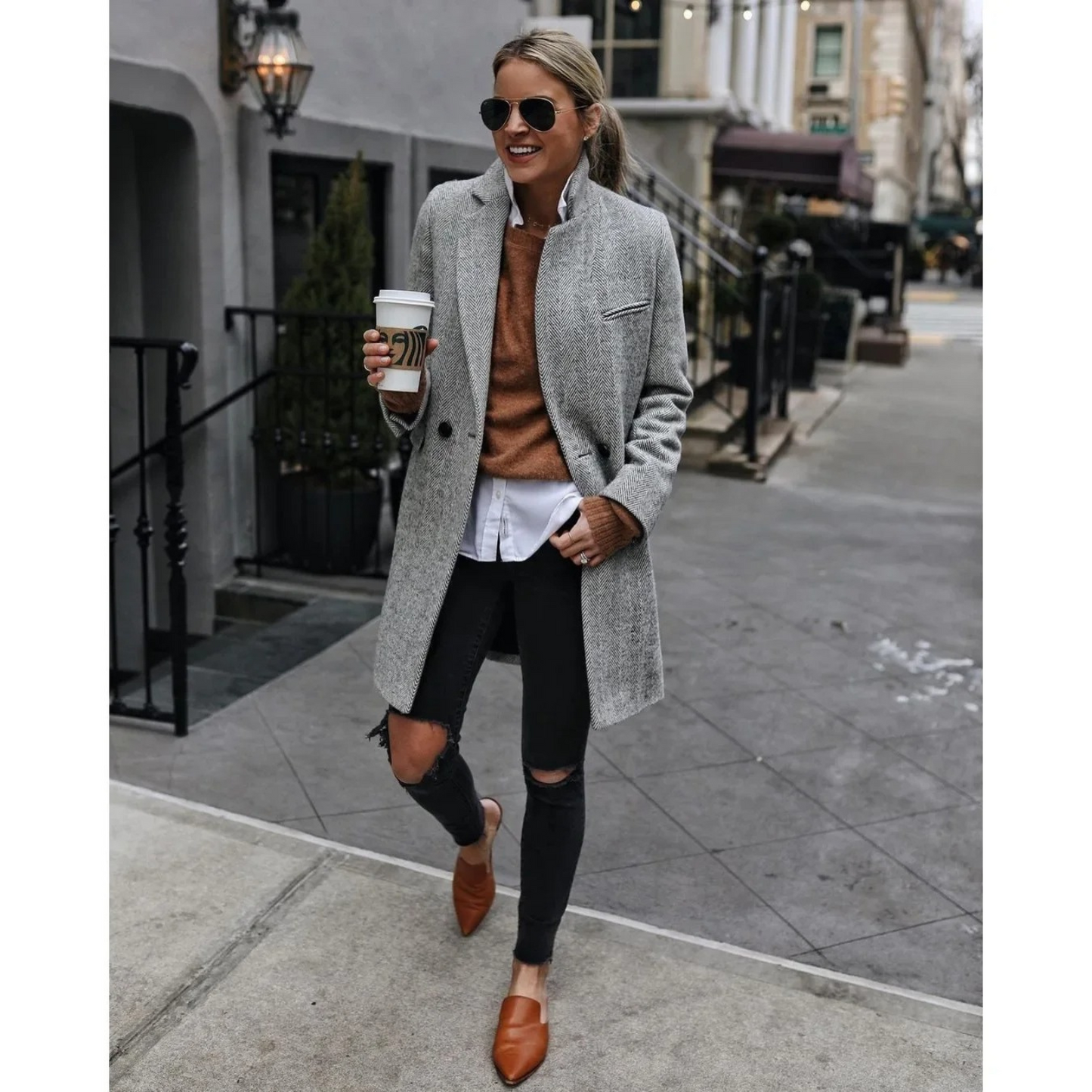 Delia | Relaxed and timeless winter garment