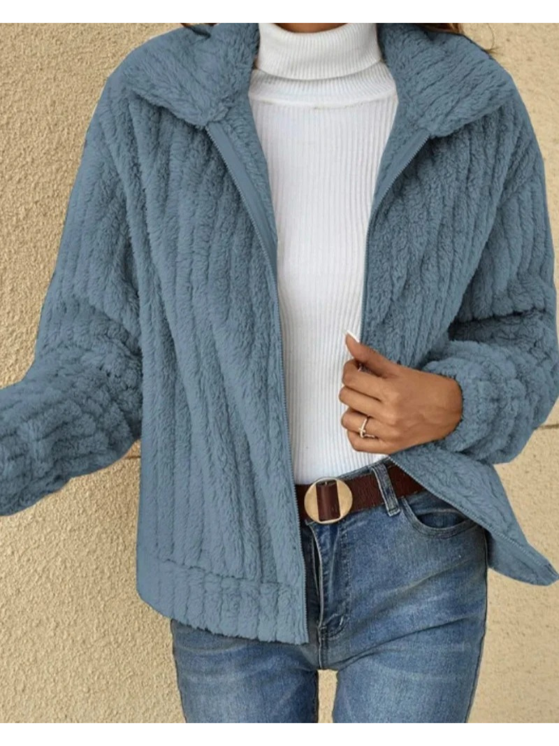 Penélope | Effortless and elegant winter garment