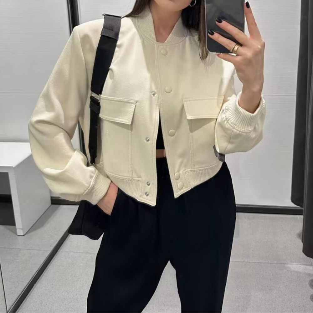 Eva | Elegant and casual winter garment