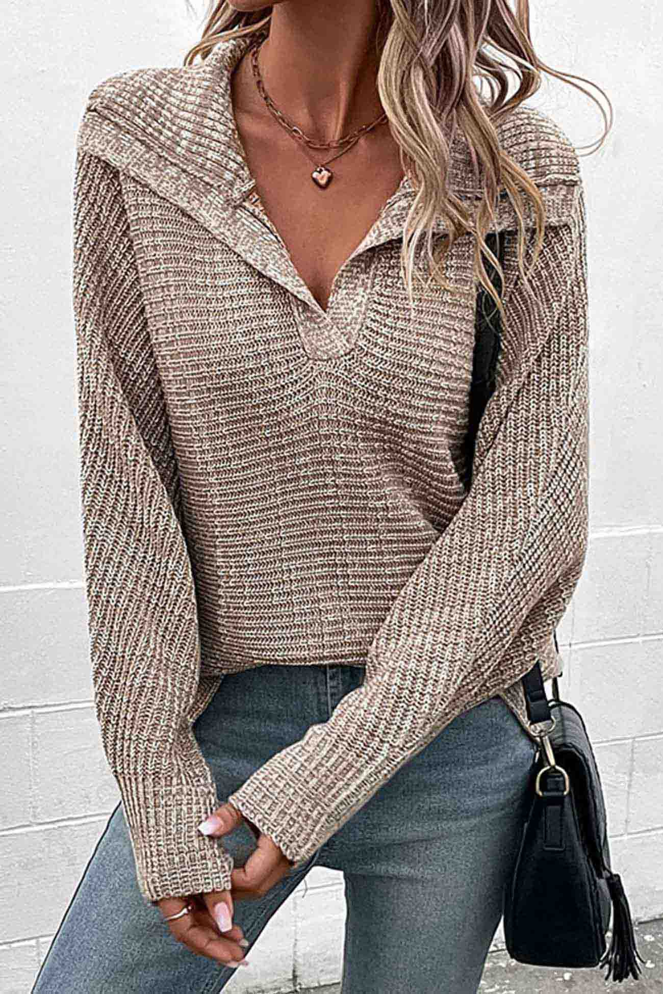 Gertrud | Khaki long-sleeved sweater with lapels