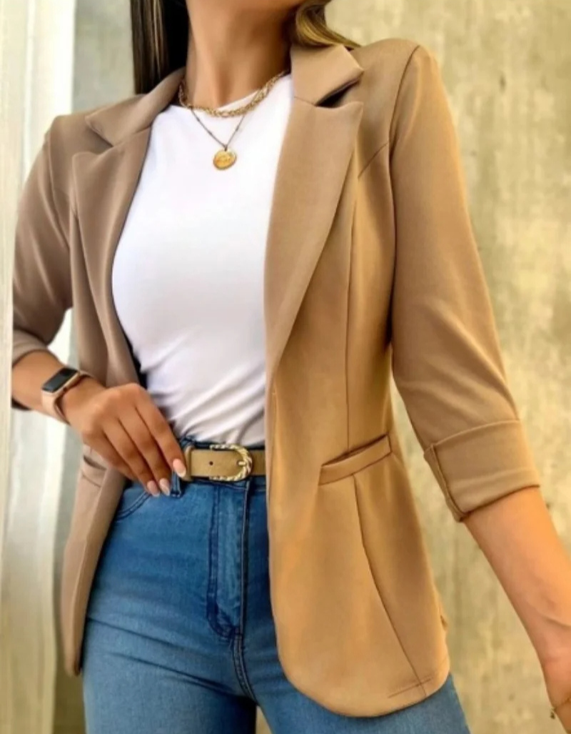 Adelaida | Casual and stylish winter garment