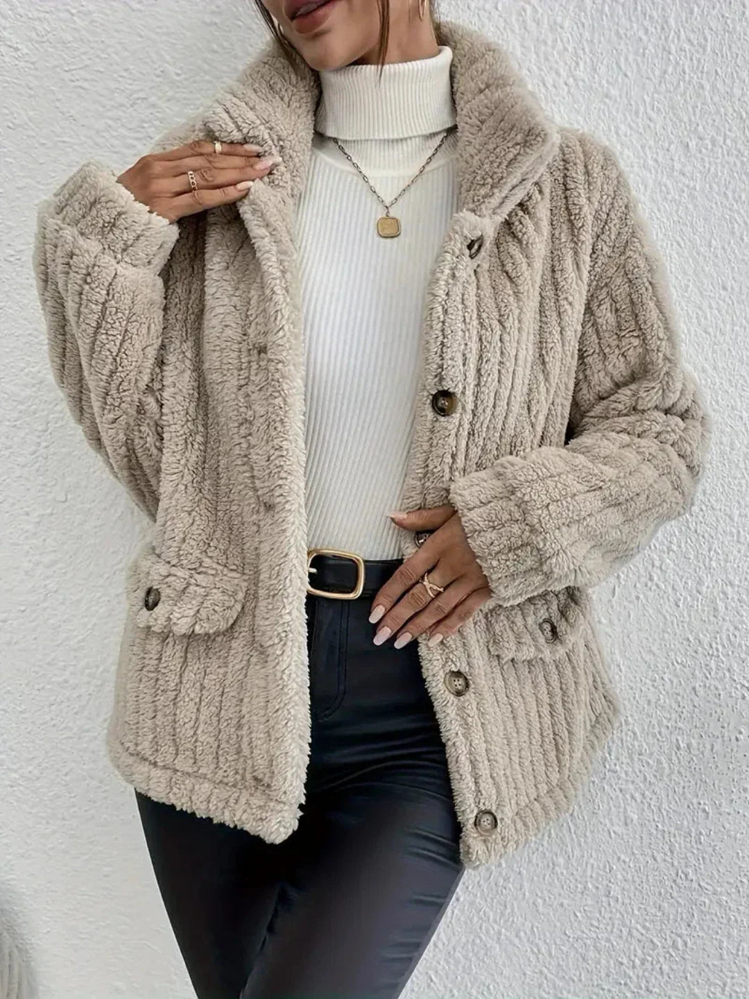 Esther | Cardigan with buttons in double-face velvet