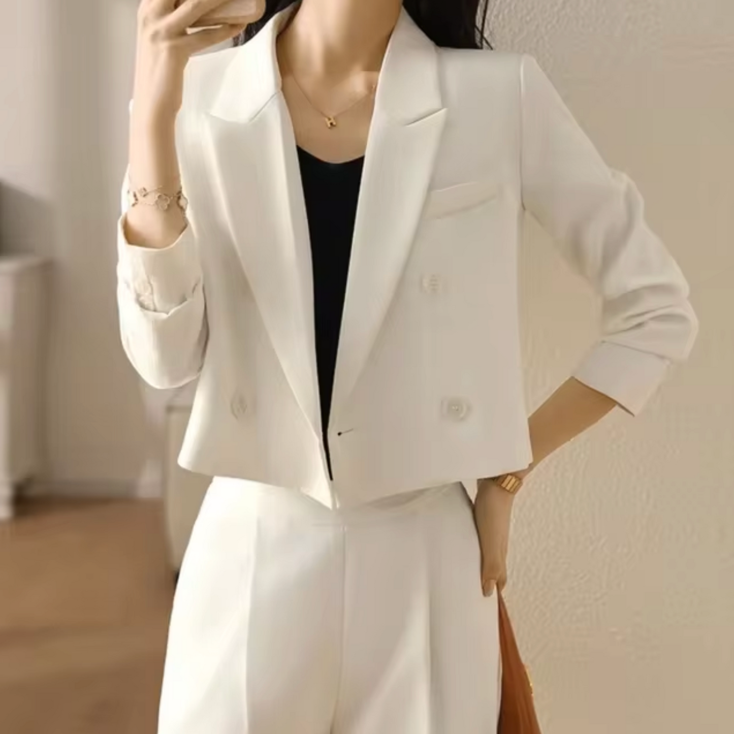 Delfina | Elegant short coat