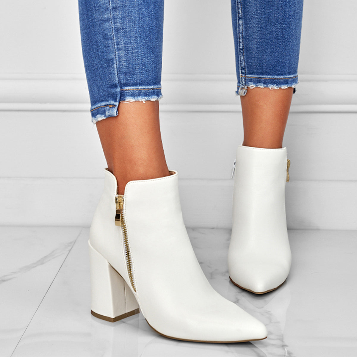 Maria | Fashionable and supportive orthopedic boots.