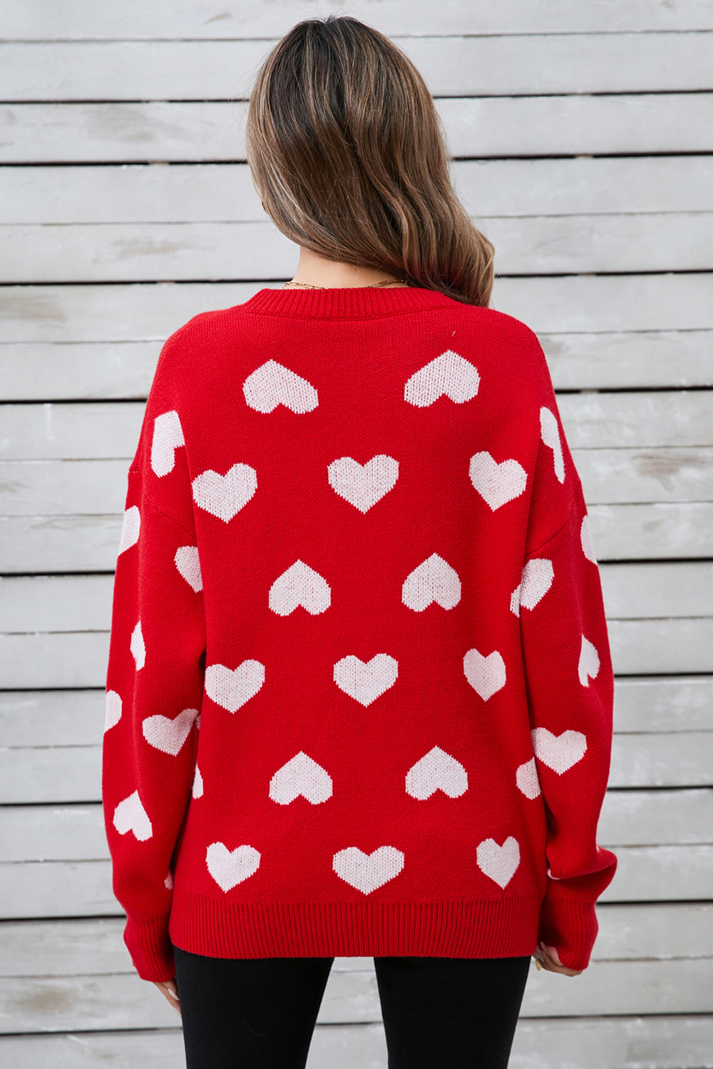 Romy | Heart-shaped, long-sleeved crew neck sweater
