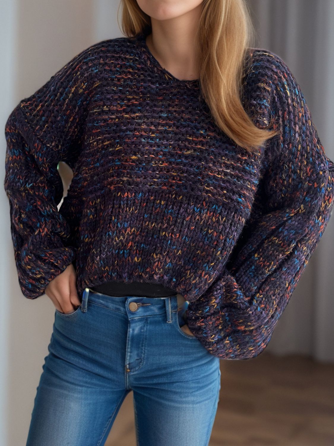 Iliana | Long-sleeved sweater with low shoulders