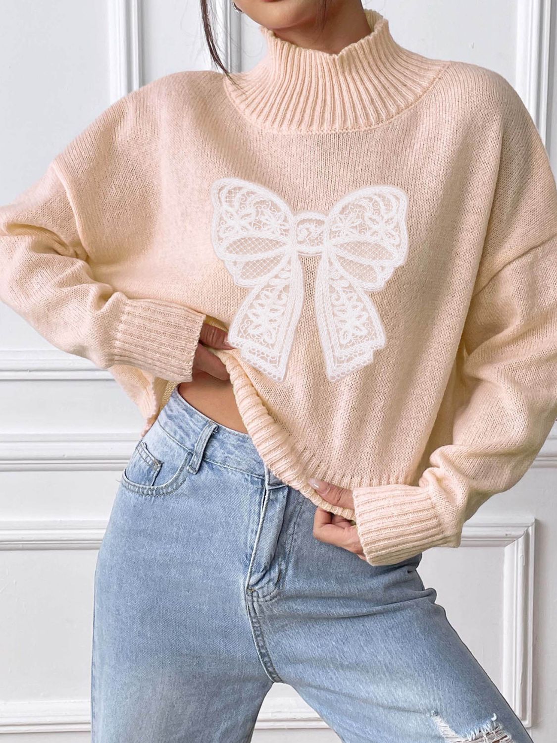 Rita | Turtleneck sweater with bow and long sleeves