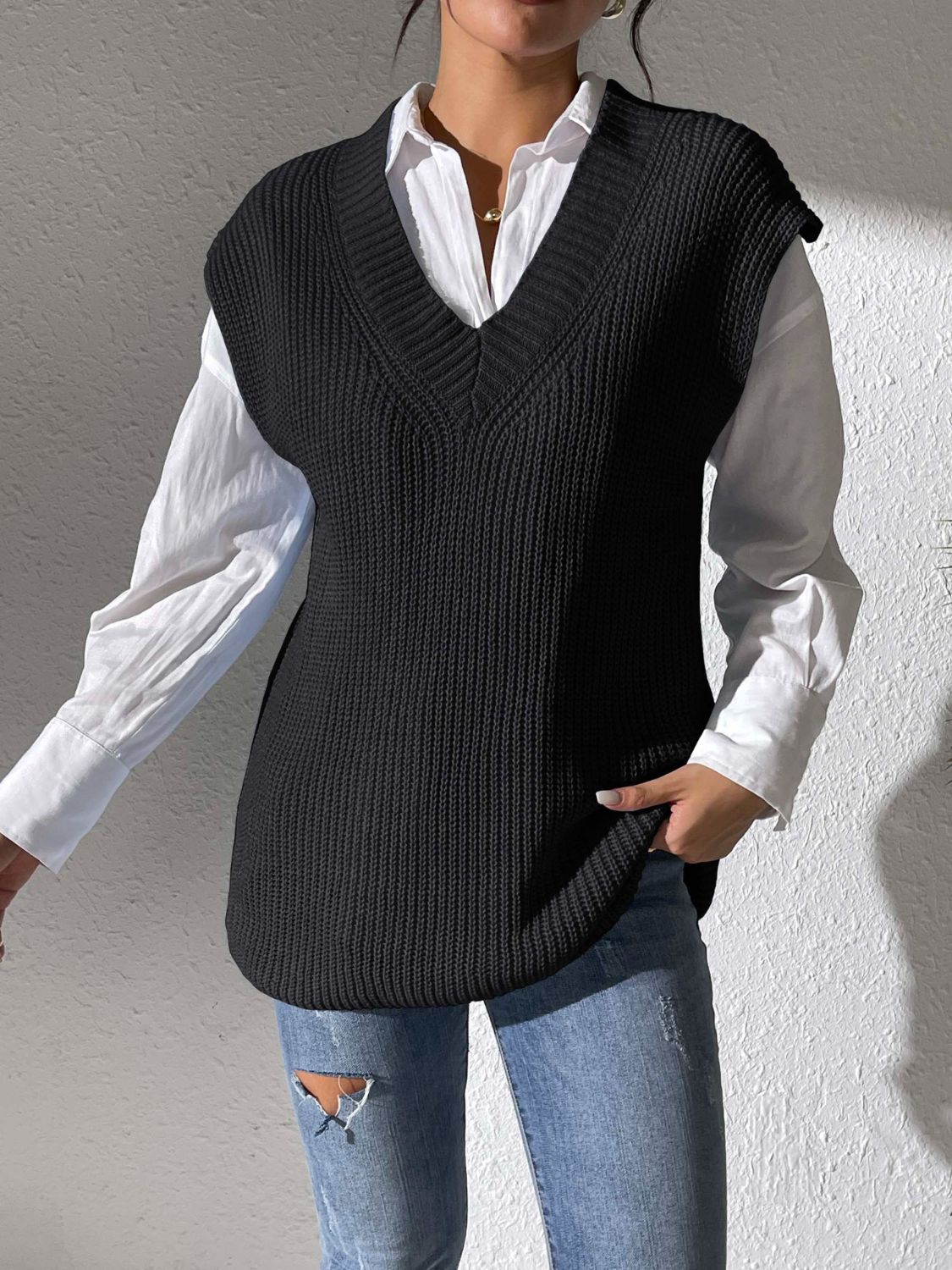 Ida | V-neck sweater vest