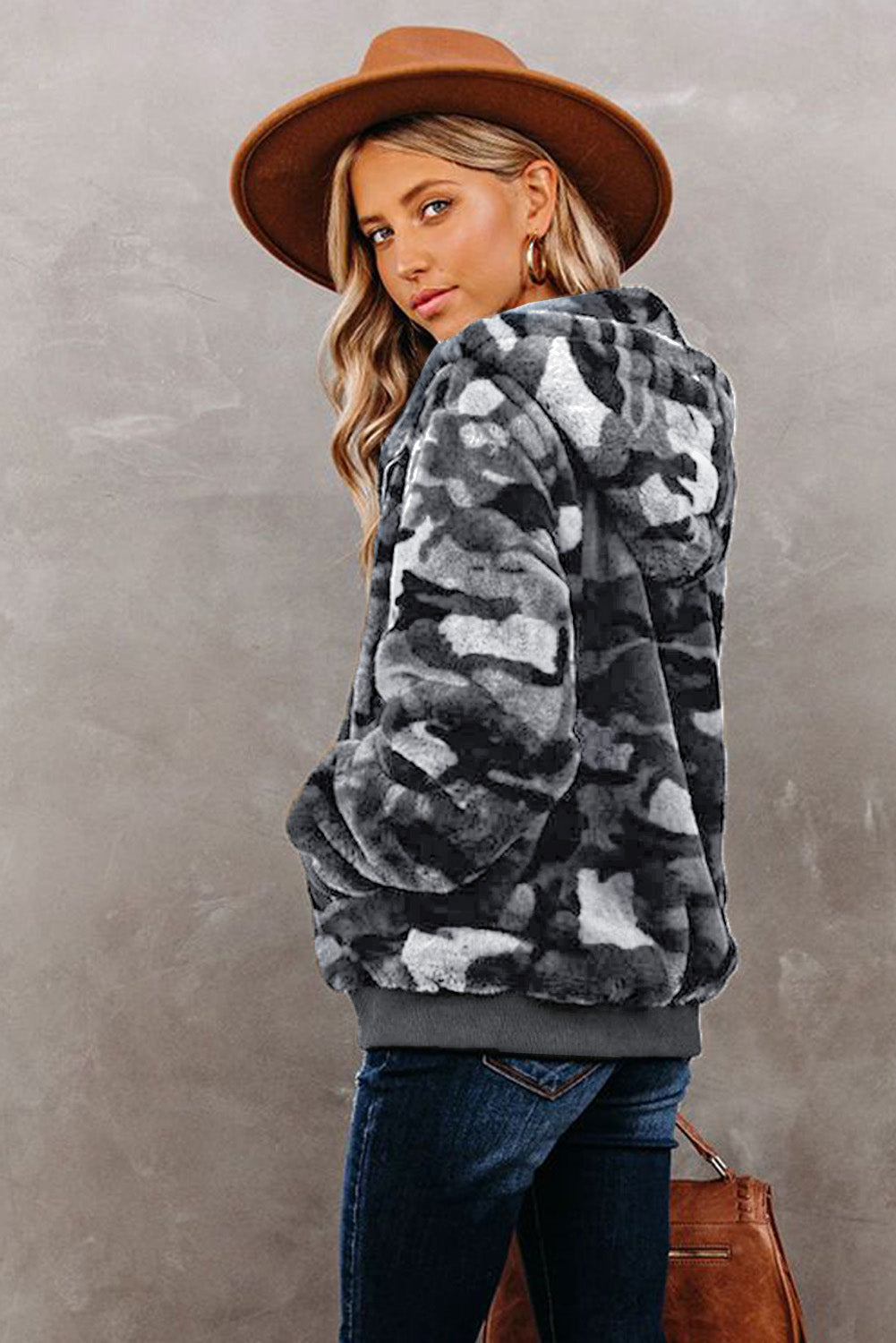 Bianca | Elegant and casual winter coat