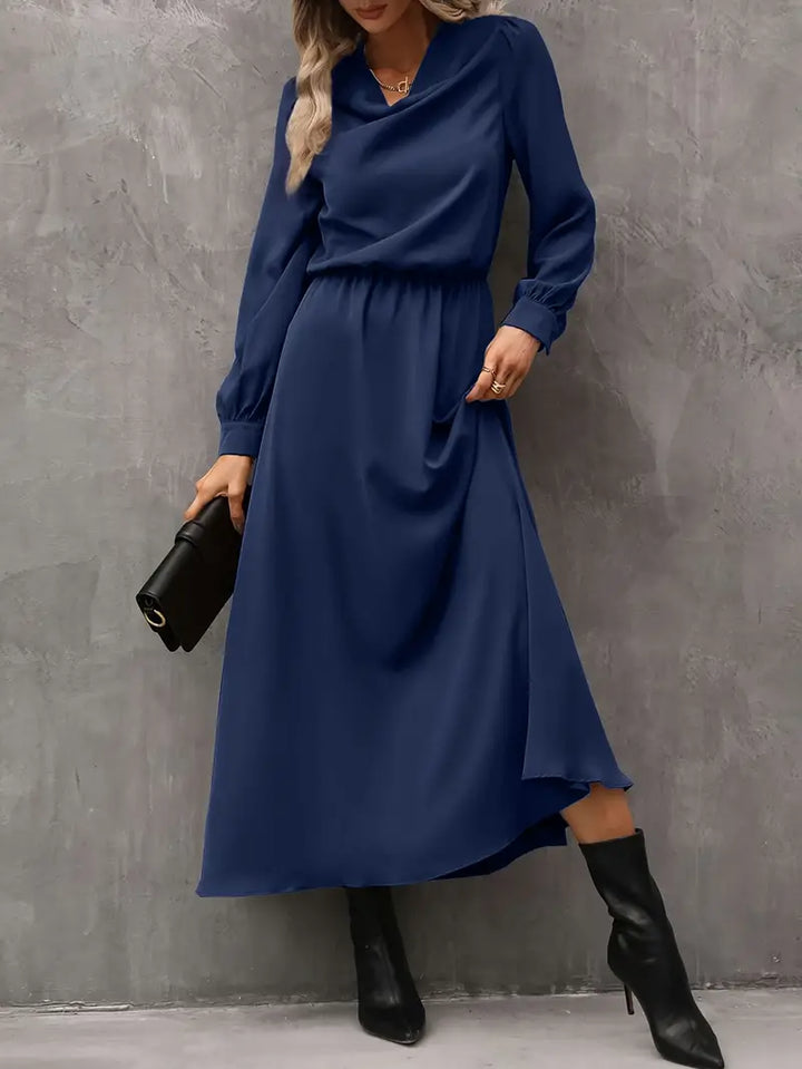 Soraya | Simple and stylish winter dress