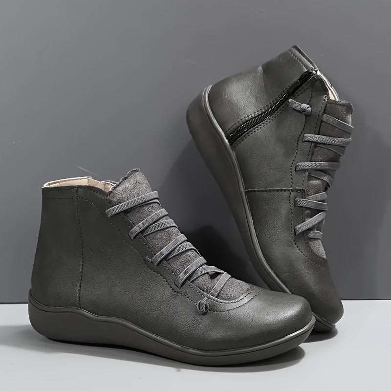 Paloma | Modern and supportive orthopedic boots.