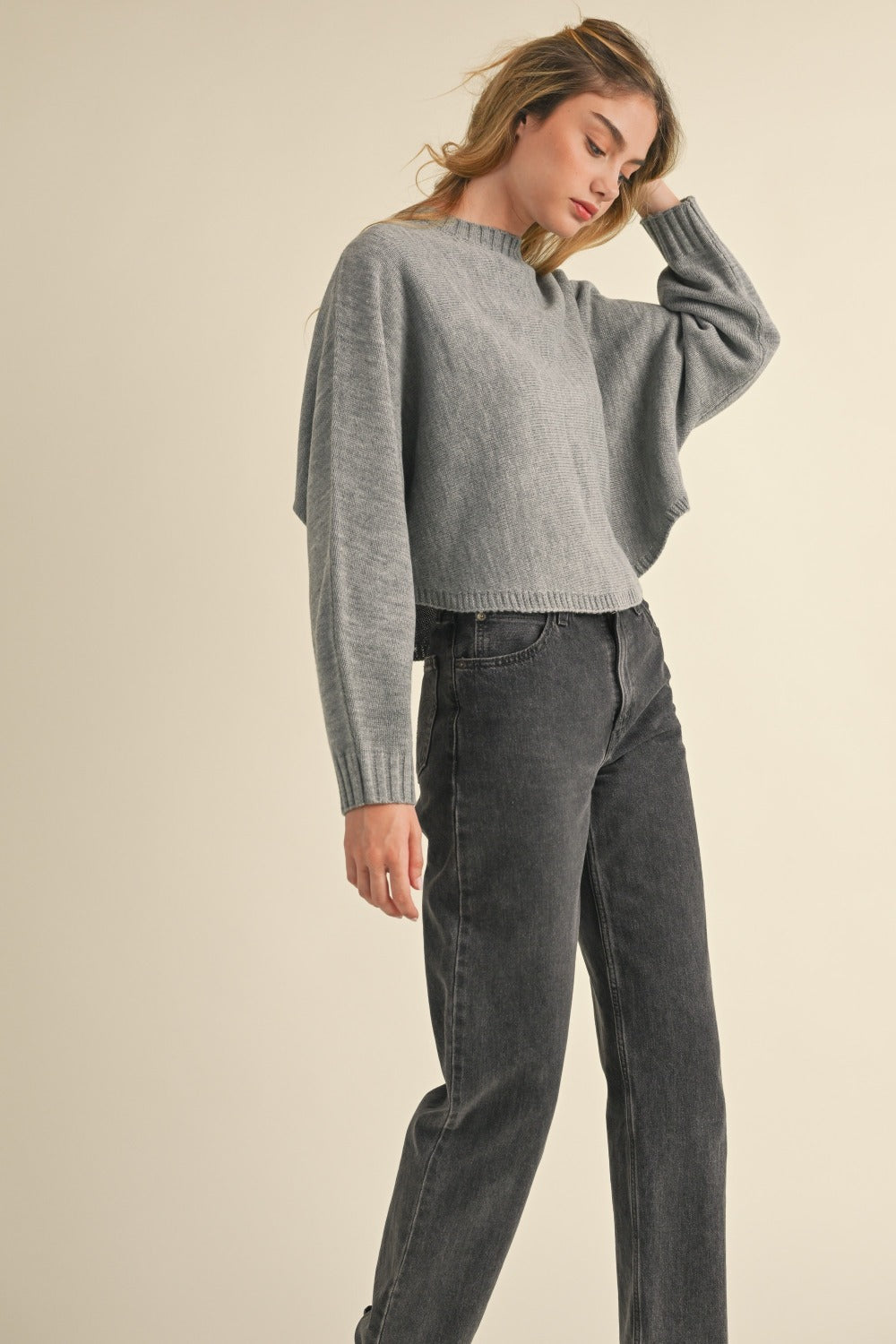 Marina | Short crew neck sweater with dolman sleeves from Mable