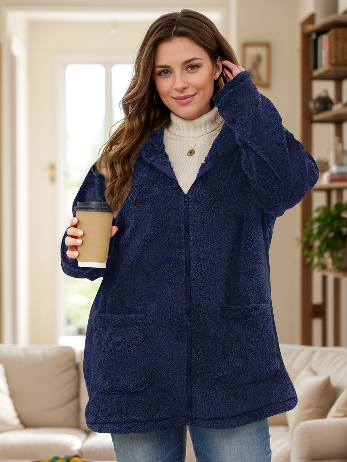 Felicidad | Oversized long sleeve hooded outerwear with zip fastening