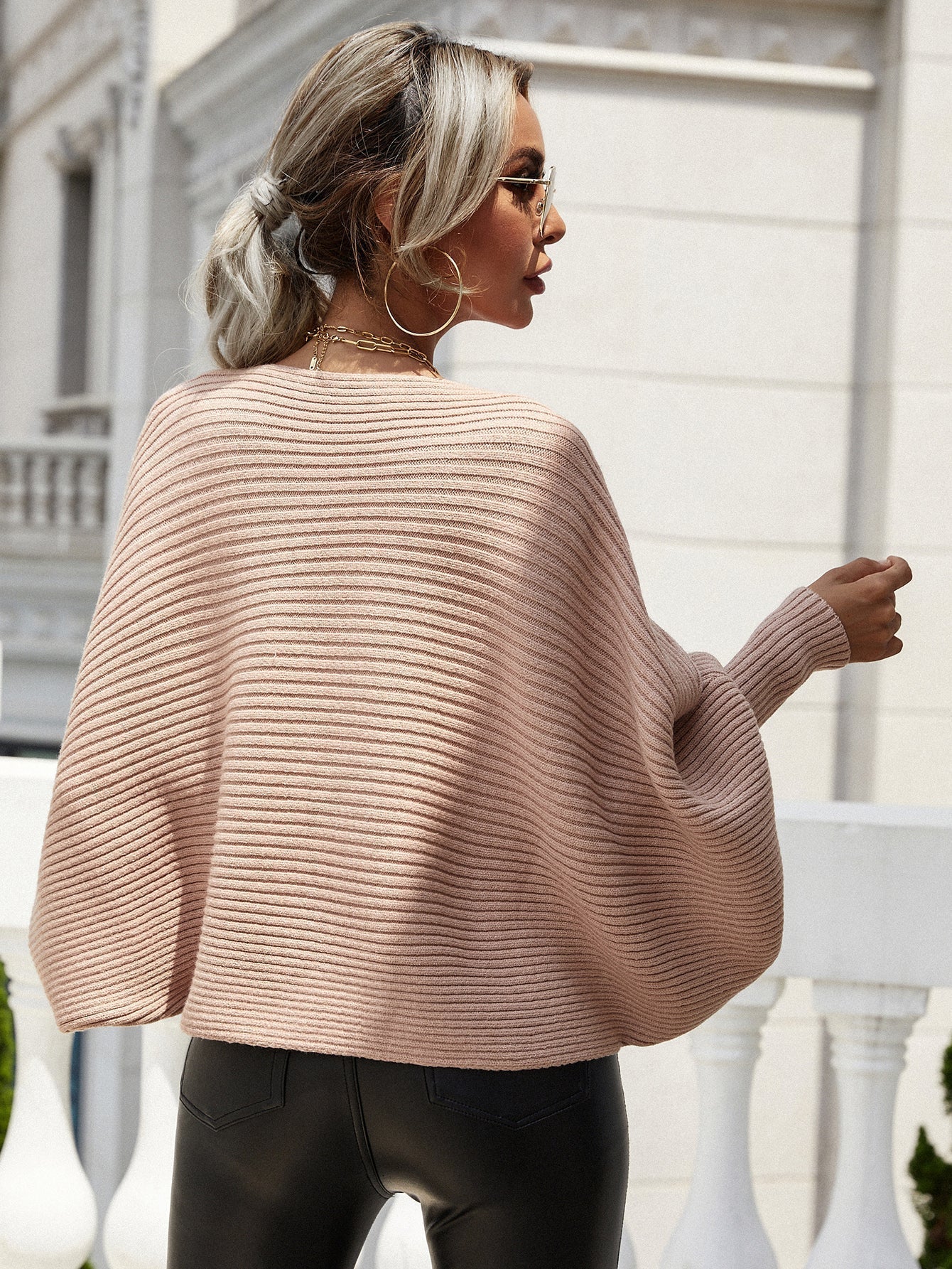 Yolanda | Effortless and chic winter sweater
