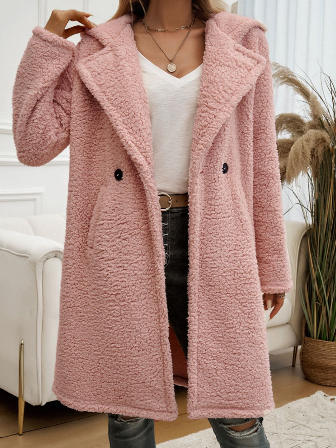 Elsa | Long sleeve teddy coat with hood and pockets