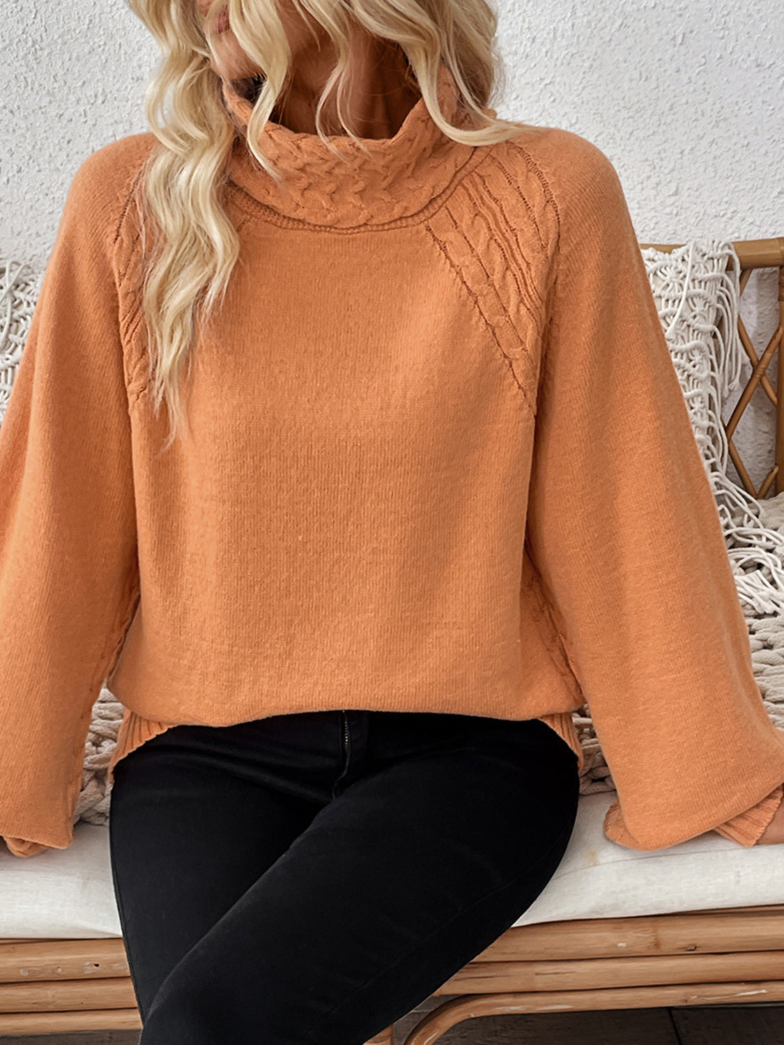 Silvia | Cable knit turtleneck sweater with long sleeves