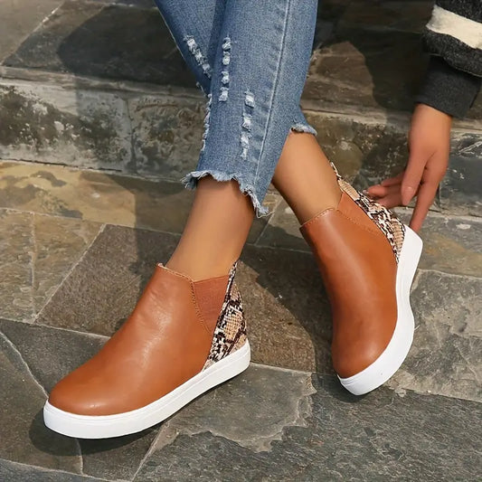 Zahira | Lightweight, supportive orthopedic boots.