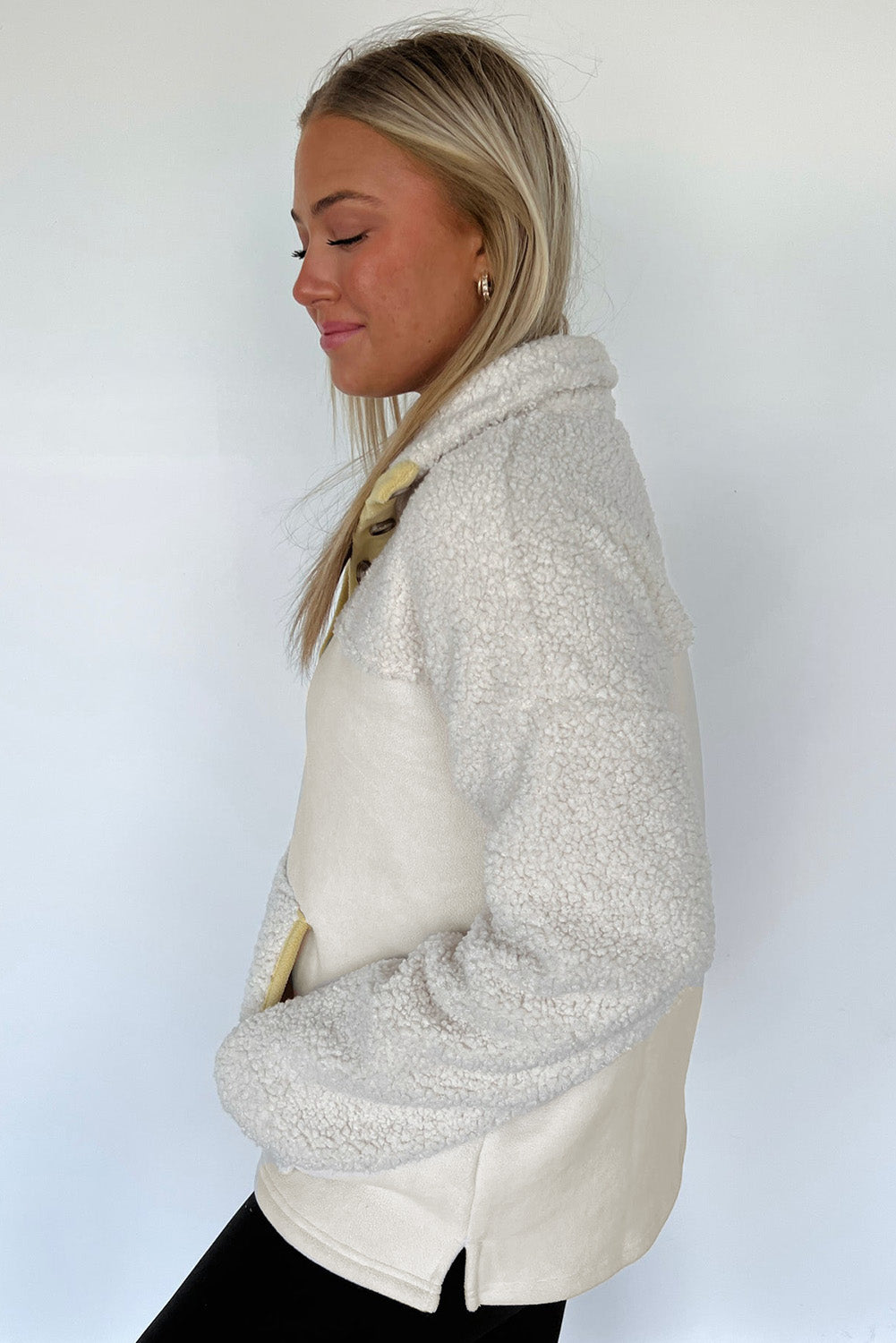 Camila | Fashionable and minimalist winter garment