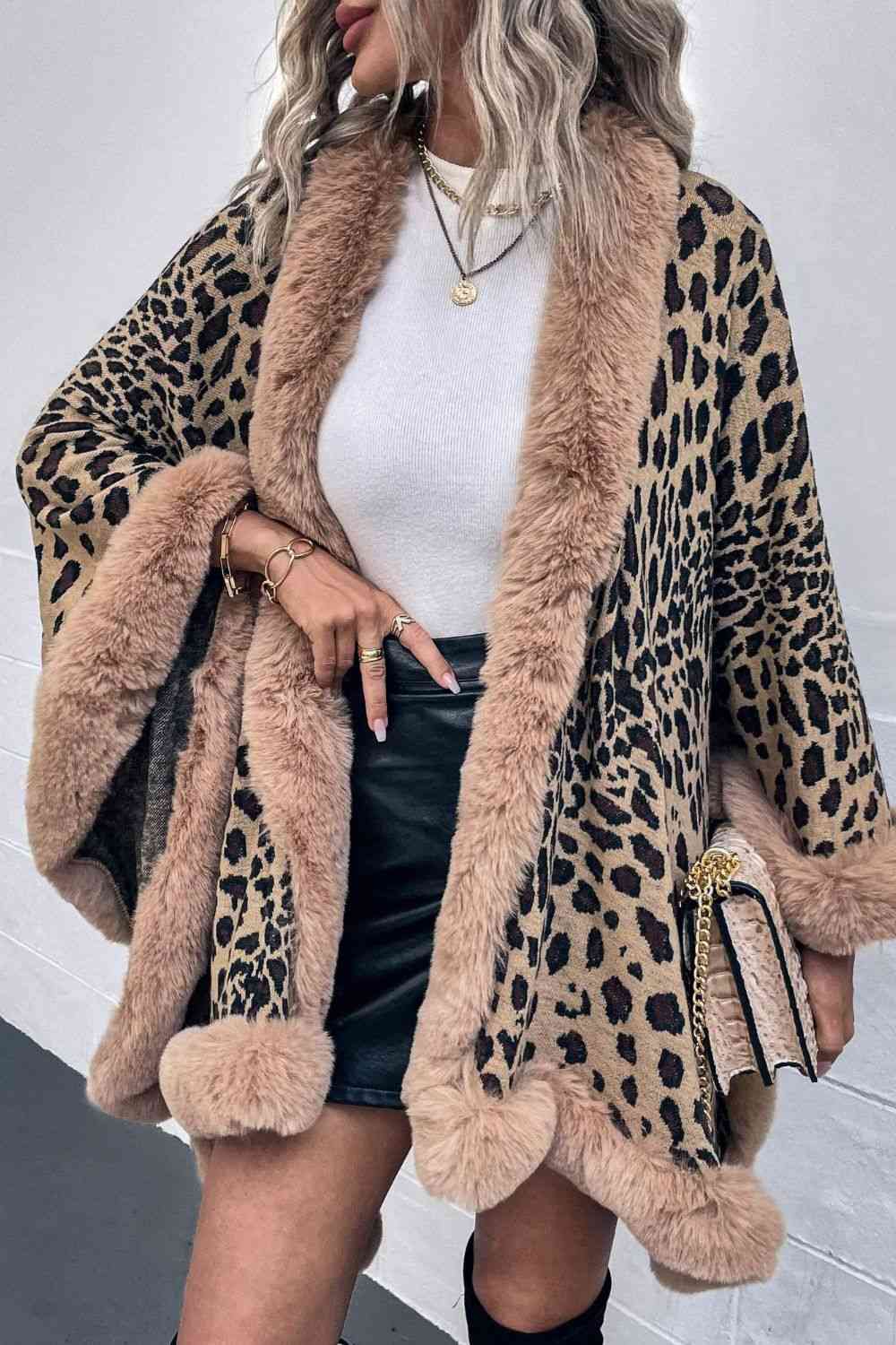 Carmen| Effortless and chic winter garment