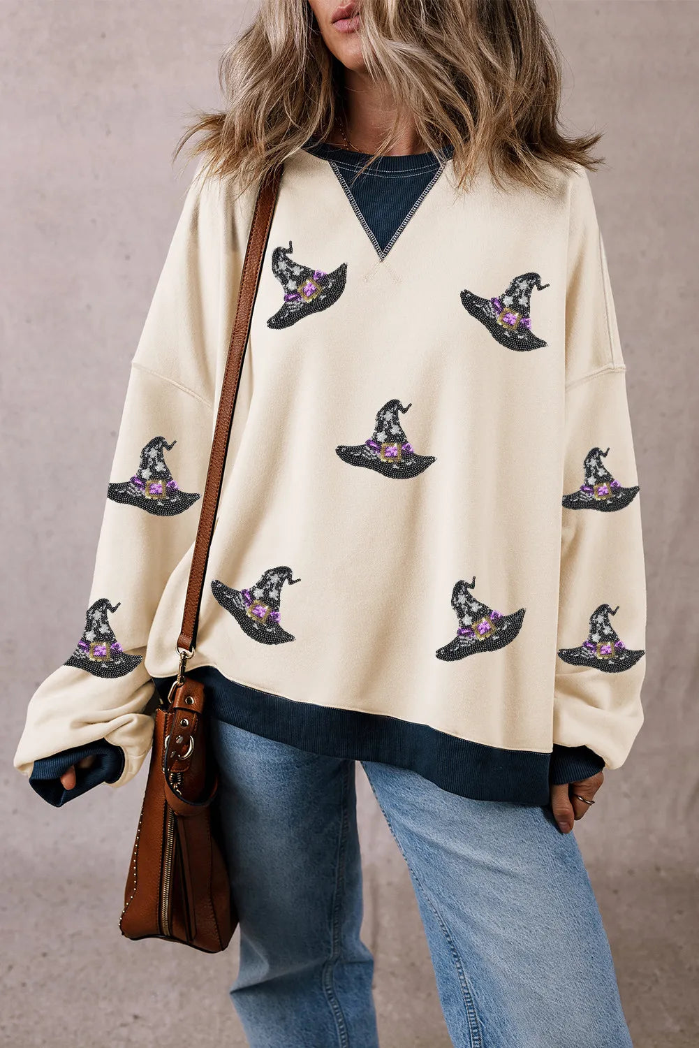 Claudia | Long-sleeved sweatshirt with sequin hat print