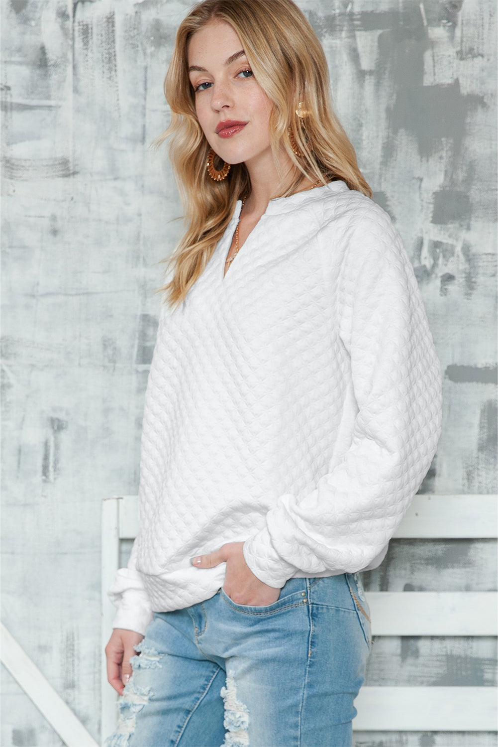 Mariola| Fashionable and uncomplicated winter top