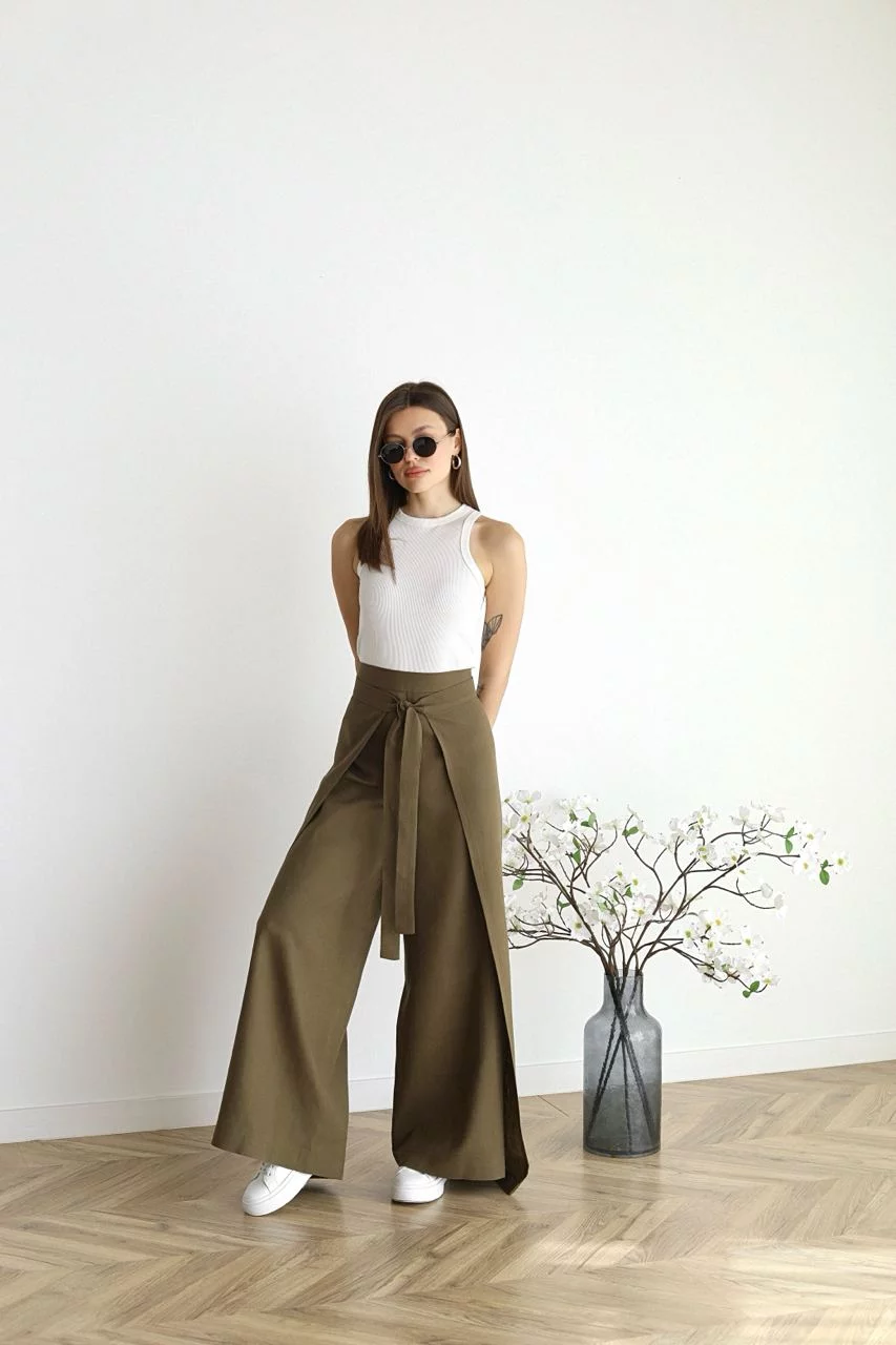 Lara® | Long Linen Trousers