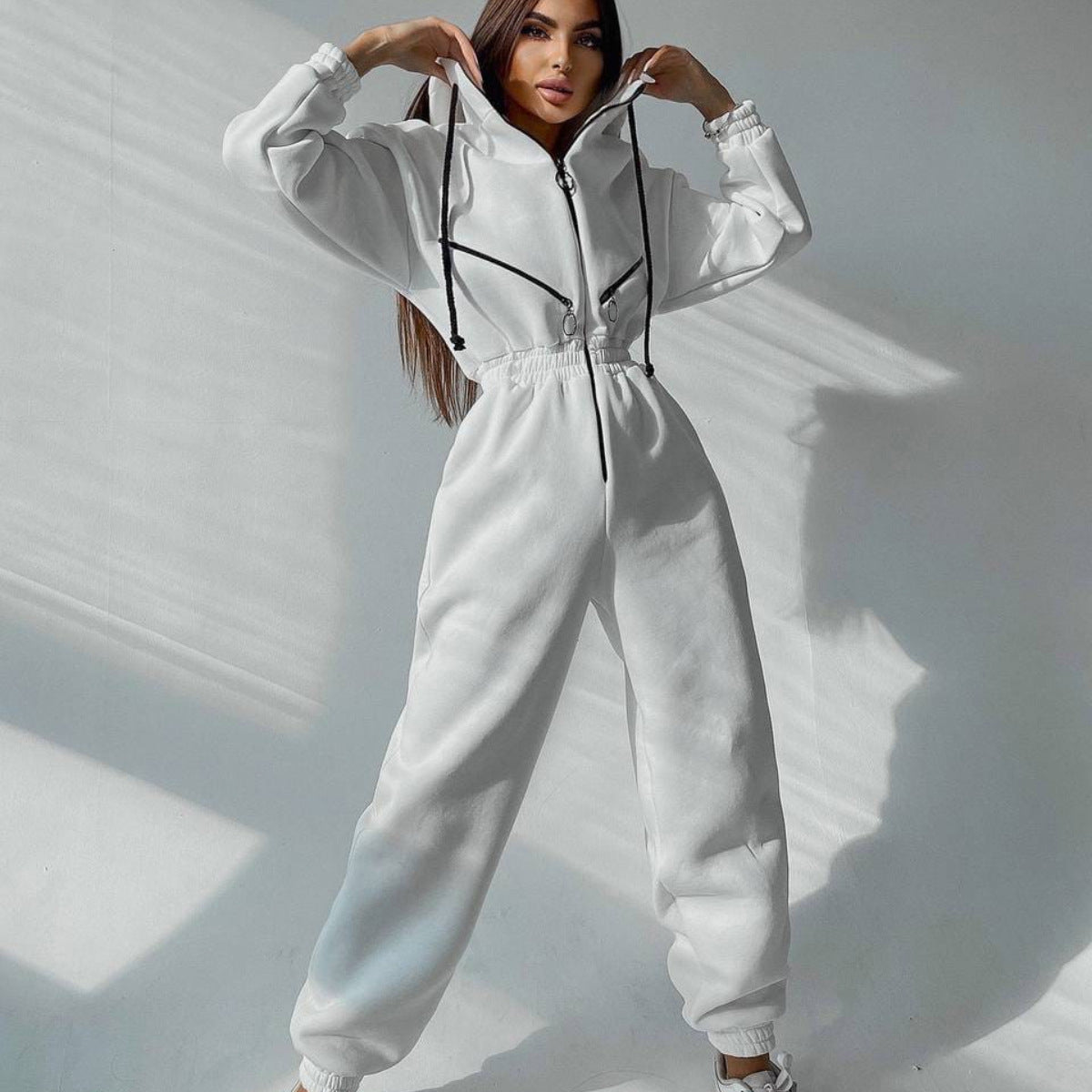Lorena | Sweatshirt with hood and waist