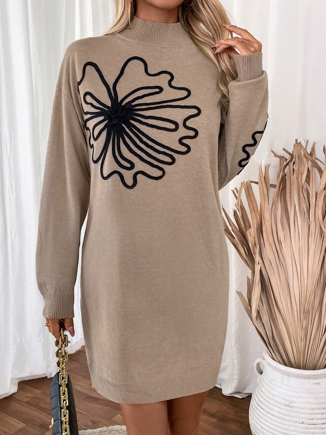 Cornelia | Perfee floral sweater dress with stand-up collar and long sleeves