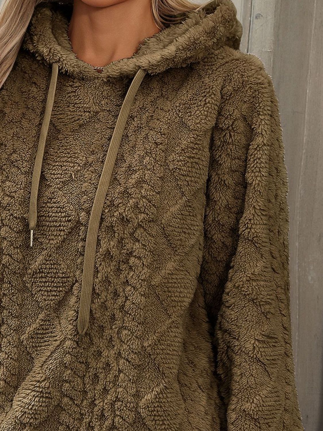 Carina | Long sleeve plush drawstring hoodie