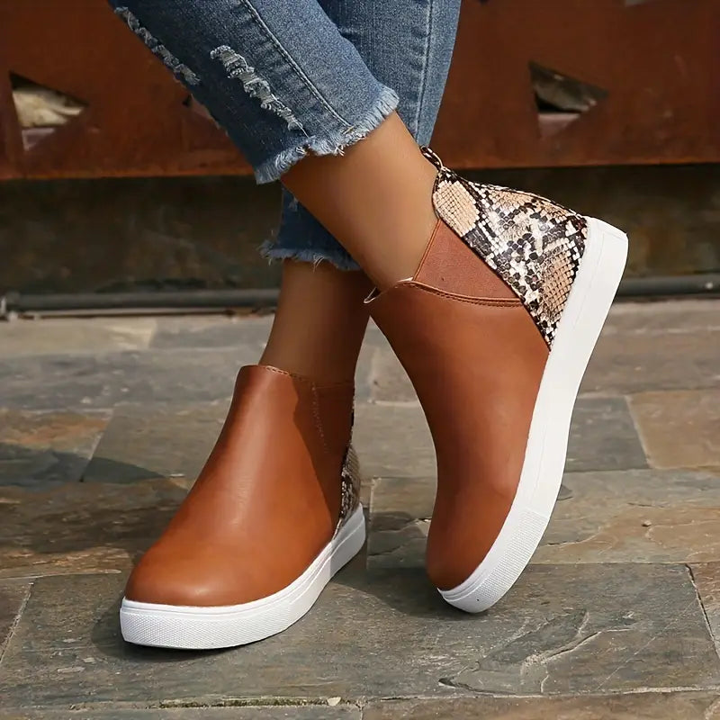 Zahira | Lightweight, supportive orthopedic boots.