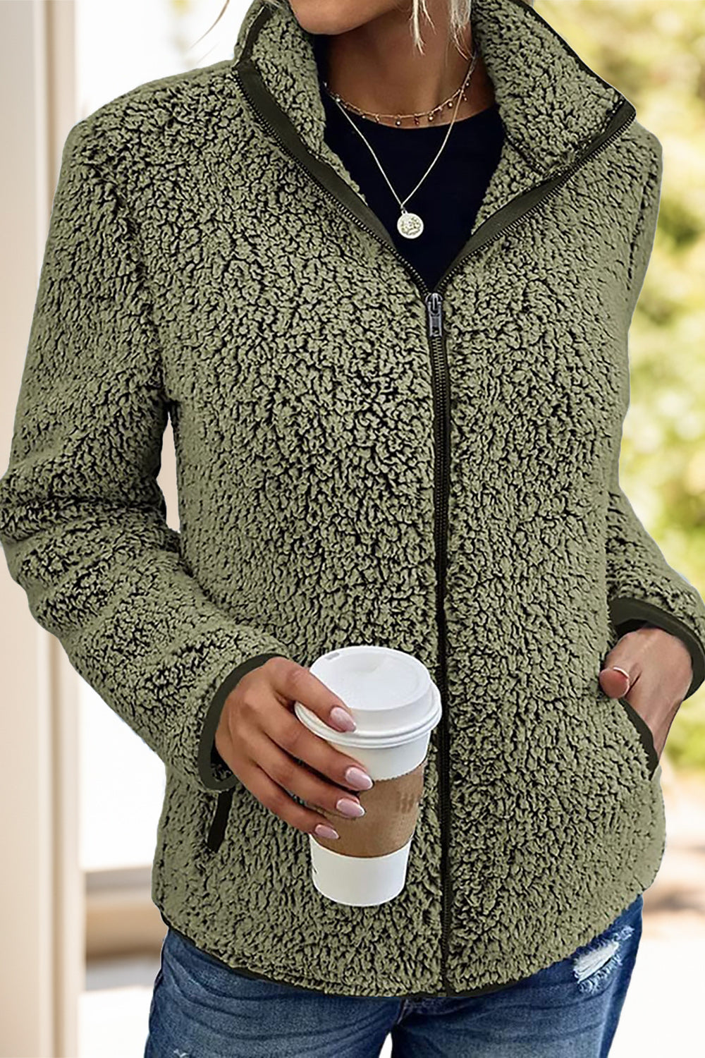 Doris | Turtleneck jacket with zip and pockets