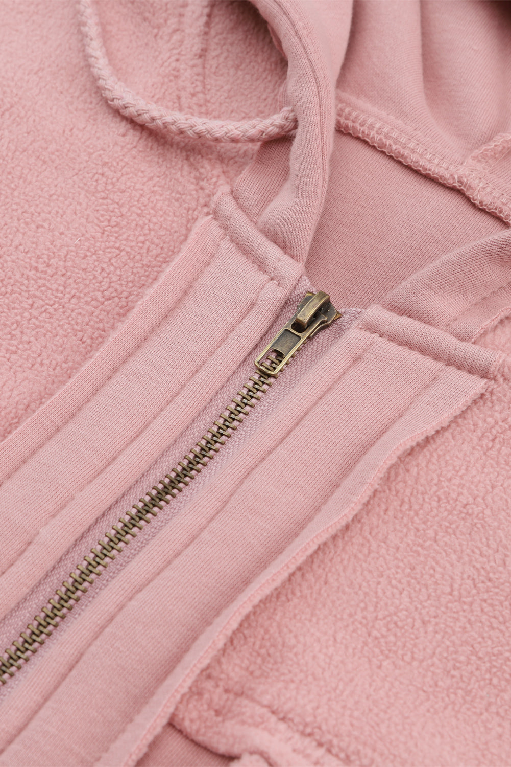 Eugenia | Fashionable and effortless winter garment