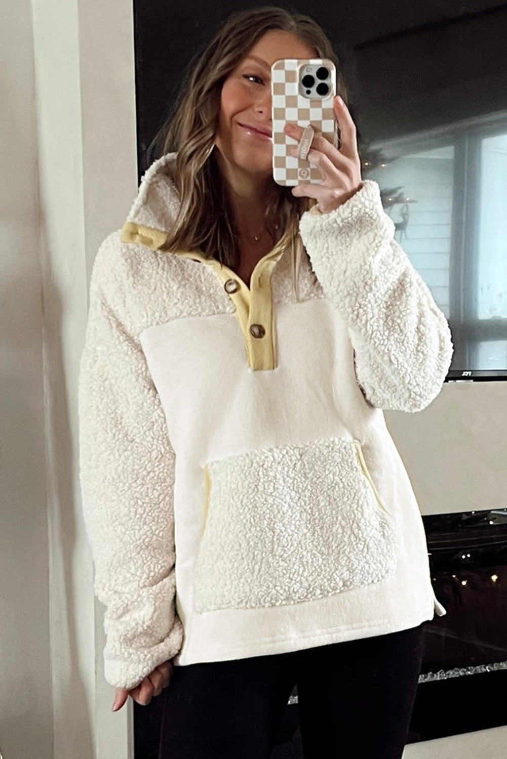 Camila | Fashionable and minimalist winter garment