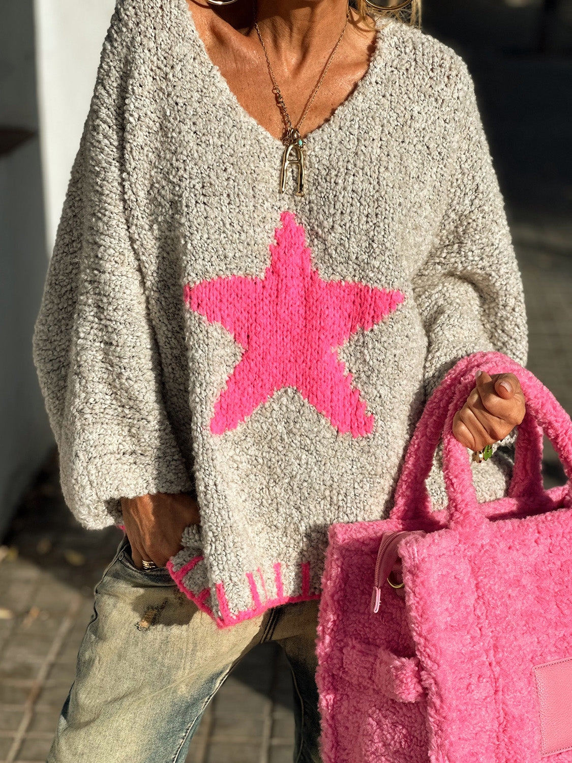 Ingrid | Long-sleeved oversized sweater with a star V-neck