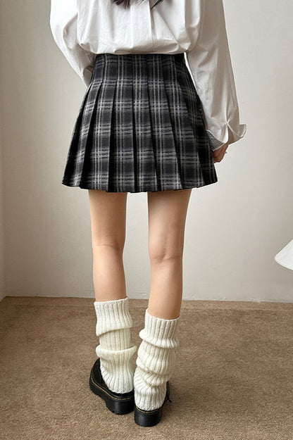 Vintage Plaid Pleated Skirt
