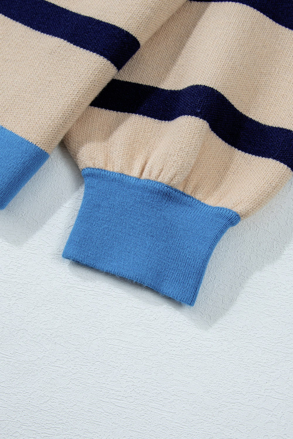 Esther | Casual and fashionable winter cardigan