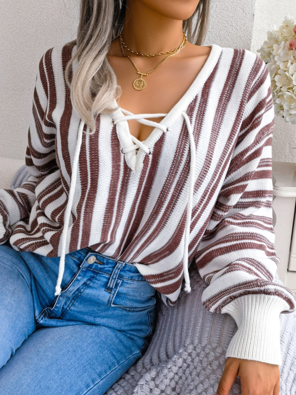 Isadora | Striped long-sleeved sweater with lacing