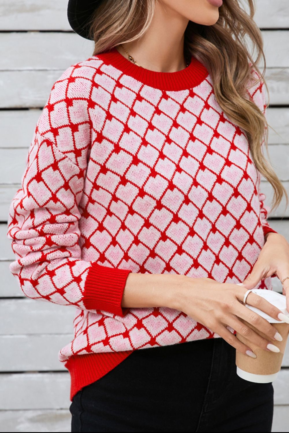 Hannah | Contrasting crew neck sweater with dropped shoulders