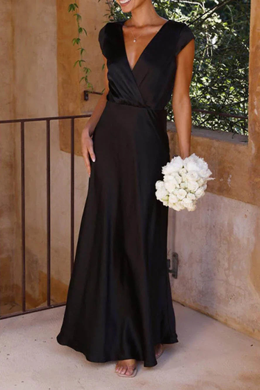 Victoria® | Maxi Dress Black