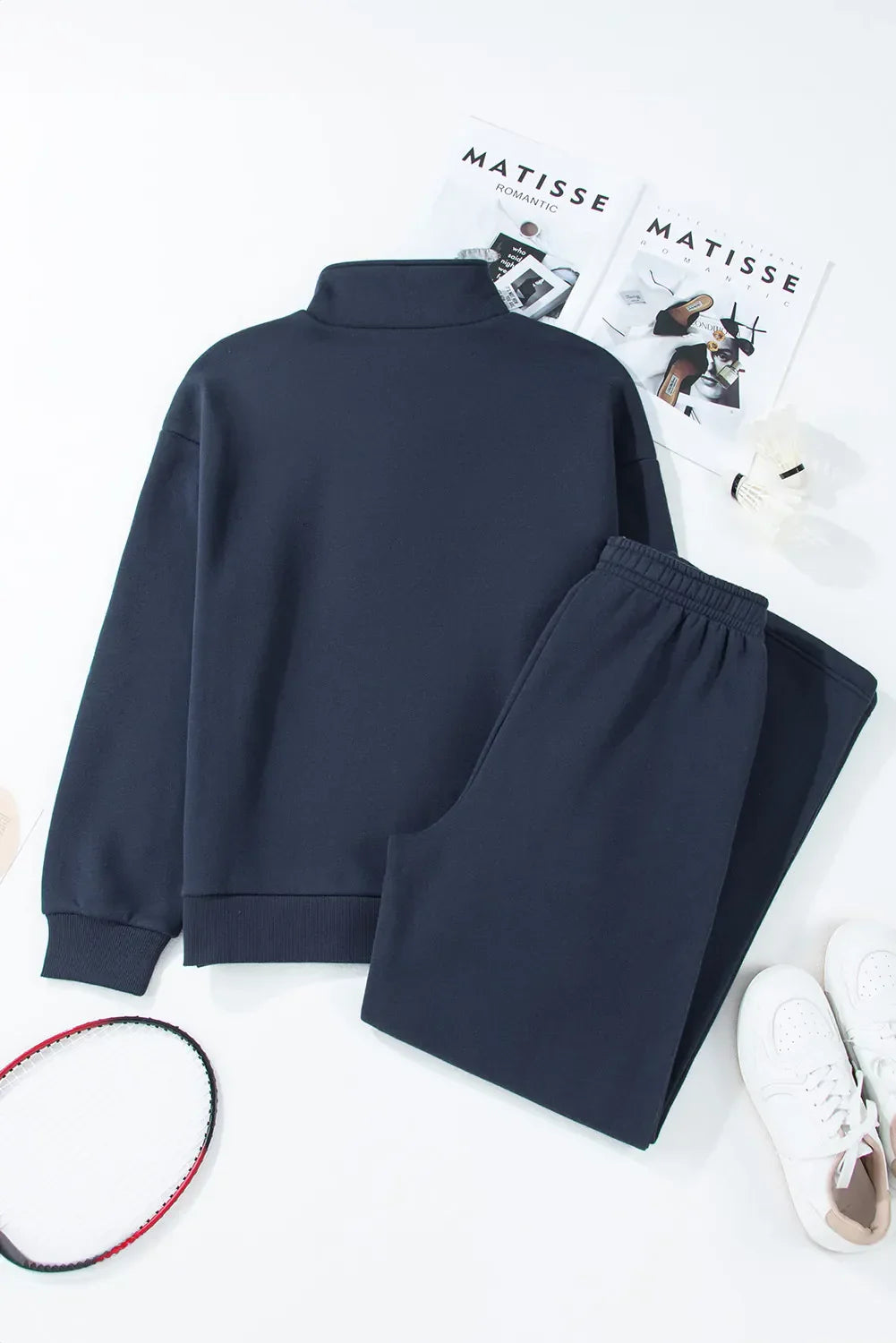 Lidia | Active set consisting of a long sleeve top and pants with a half-length snap fastening