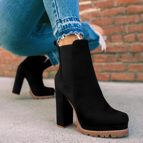 Zahira | High quality orthopedic boots
