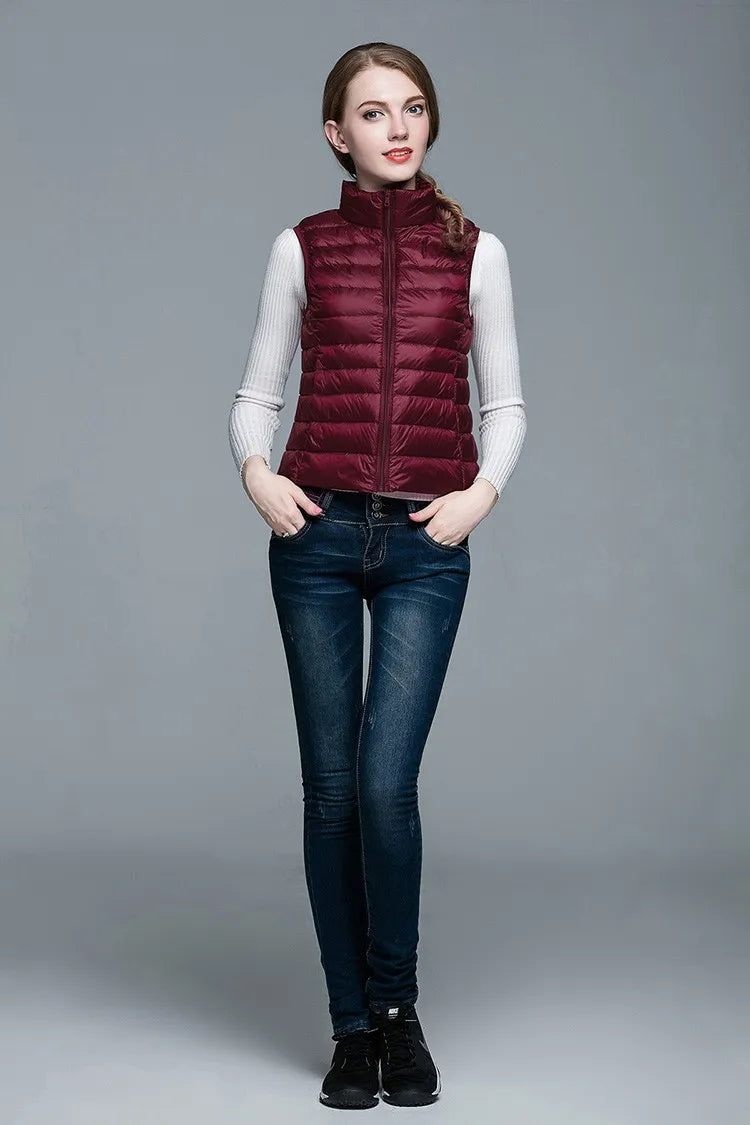 Jimena | Ultralight, sleeveless, elegant half jacket for women