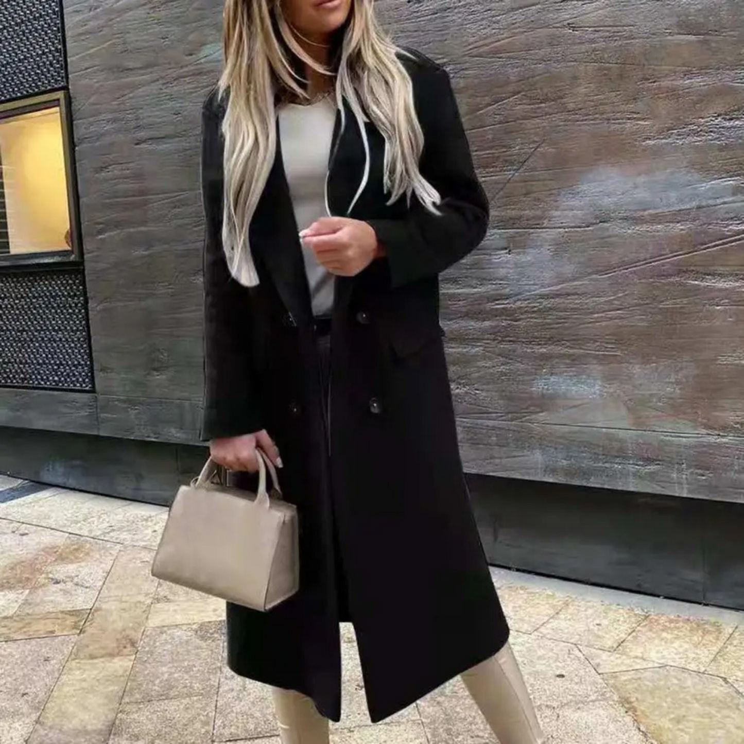 Carmen | Timeless and elegant winter clothing