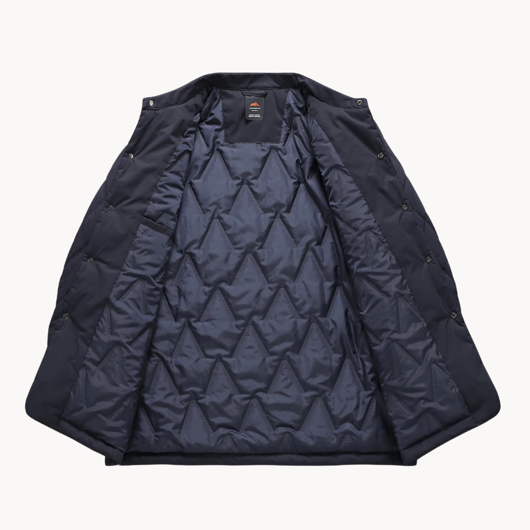 Men's Quilted Coat with Classic Collar and Button Closure