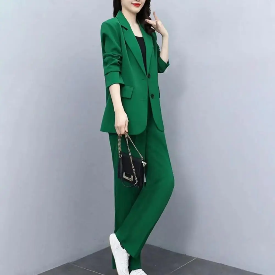 Laura® | Elegant women's suit