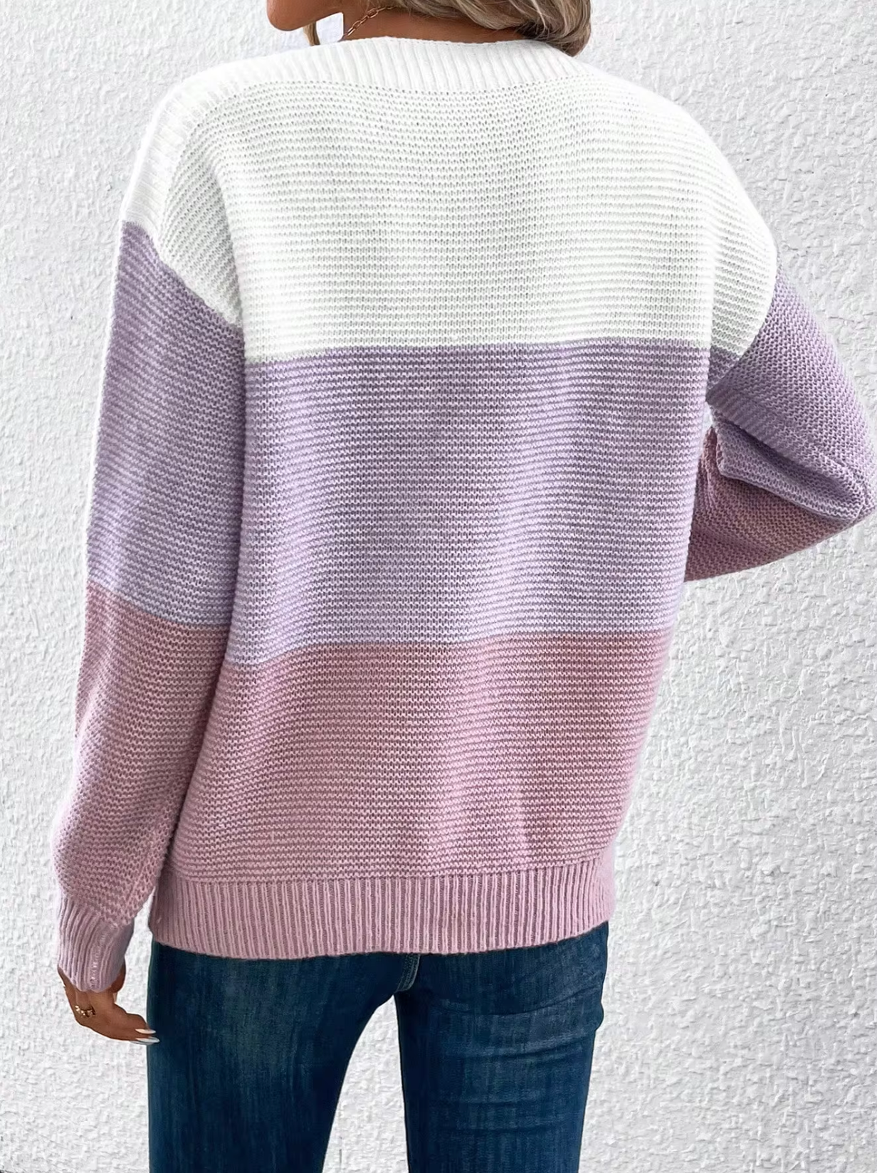 Karen | Elegant three-color sweater